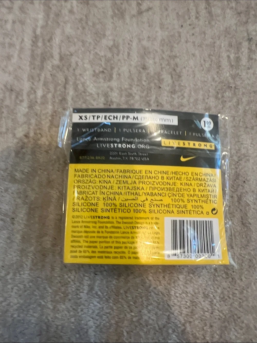 Official Live Strong Lance Armstrong Wristband YOUTH Size XS-7” New